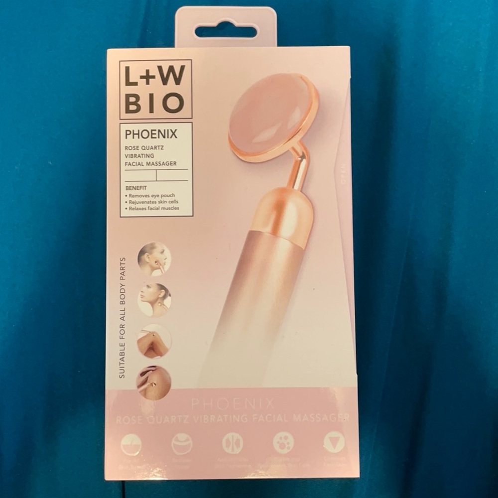 NEW Phoenix Rose Quartz Vibrating Facial Massager